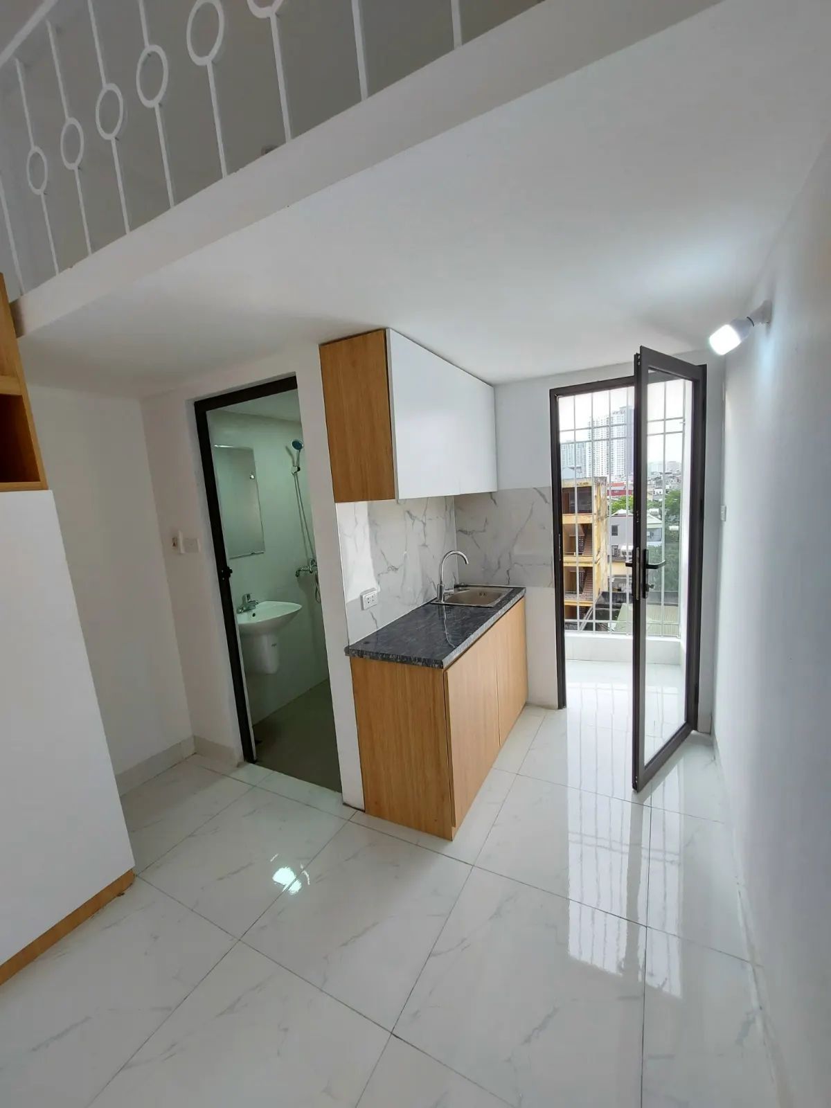 CĂN GÁC XÉP Ở 18 NGÕ THANH BÌNH