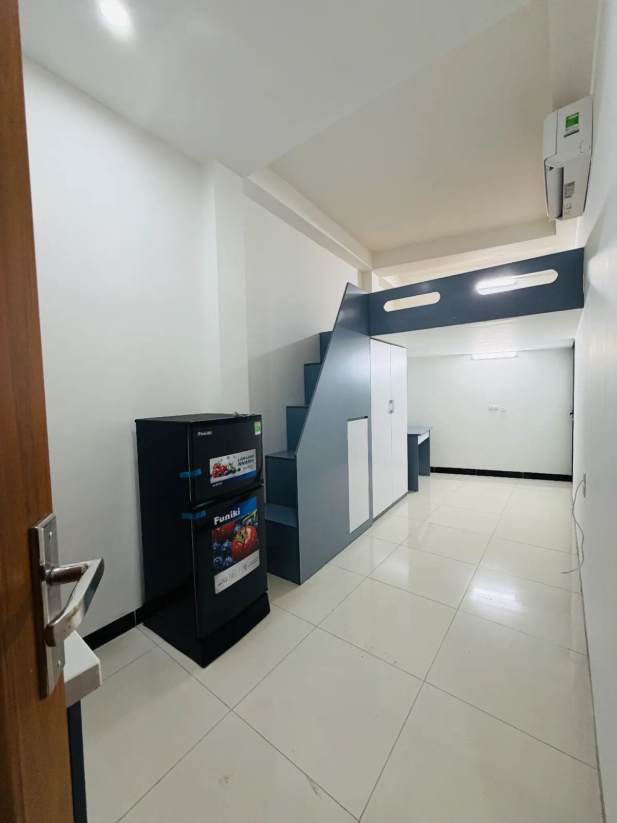 Studio tại Nguyễn Đức Cảnh