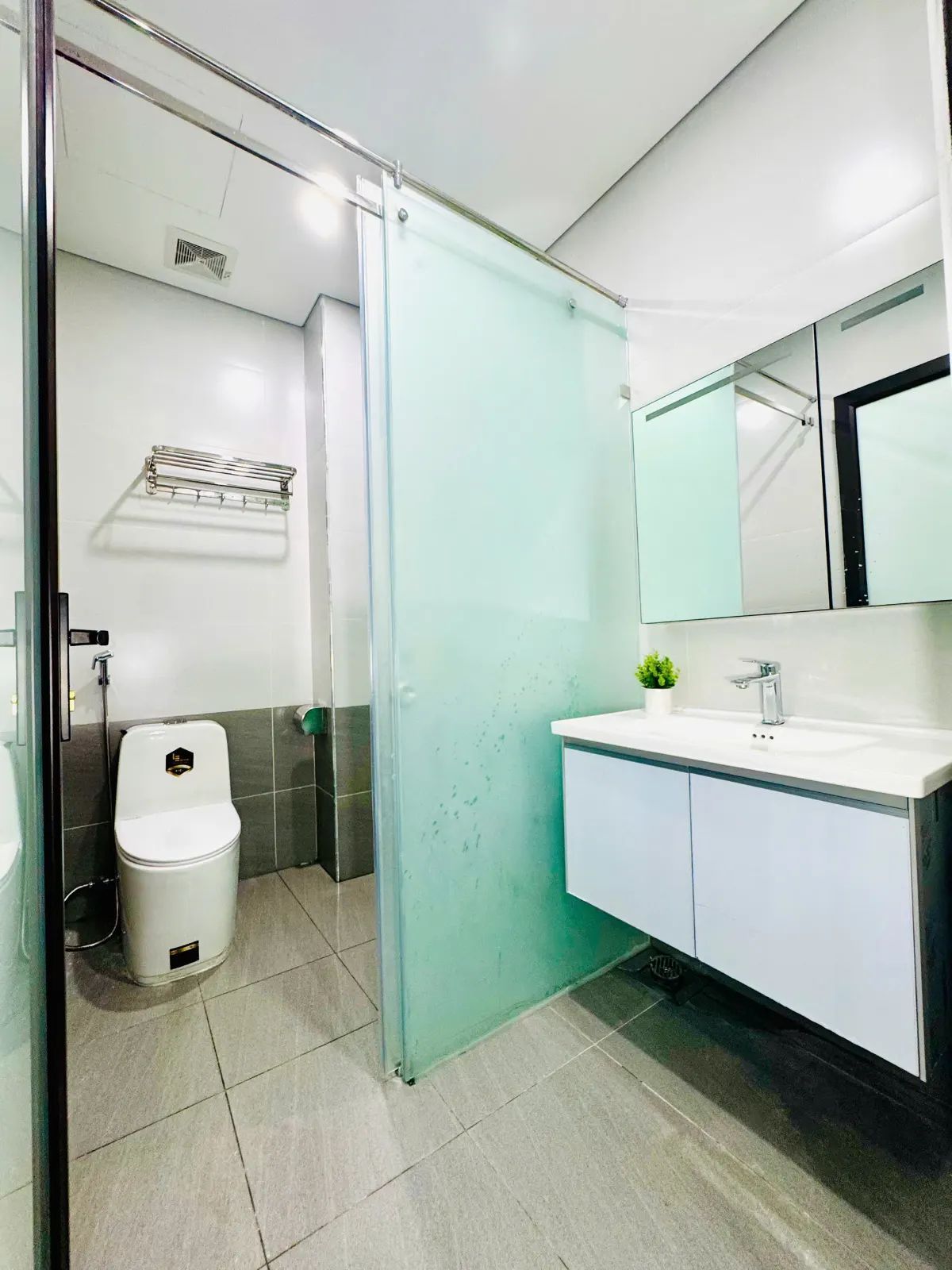 CĂN STUDIO RỘNG RÃI Ở 236 ĐẠI TỪ - HOÀNG MAI