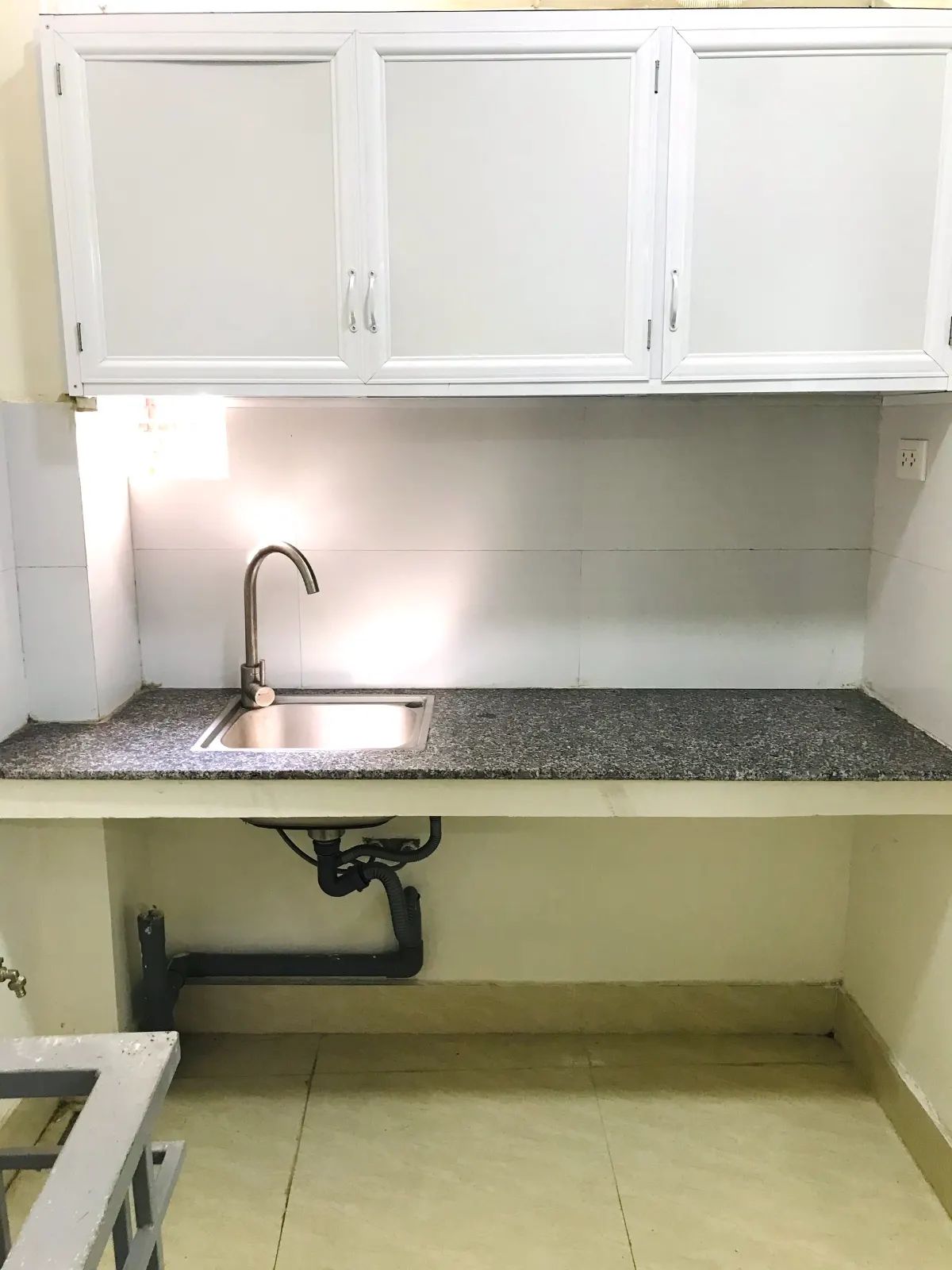 Studio full đồ Ngõ 37 Dịch Vọng