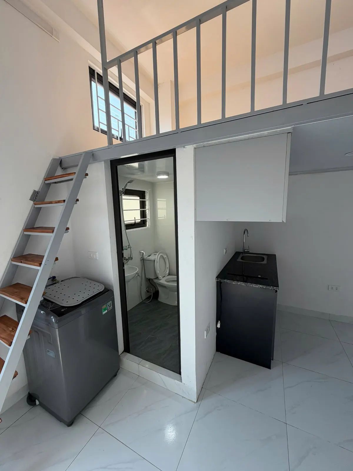 Studio ban công Khu Đấu Giá Phú Lương