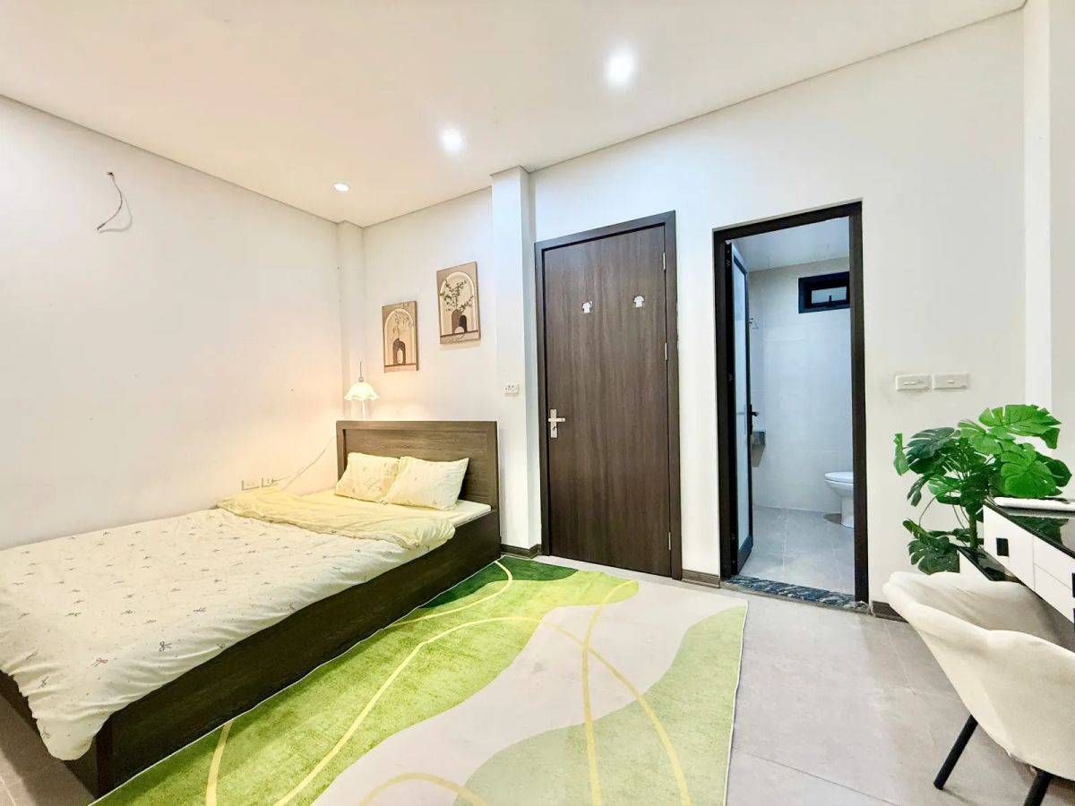 Studio khép kín ngõ 612 Lạc Long Quân