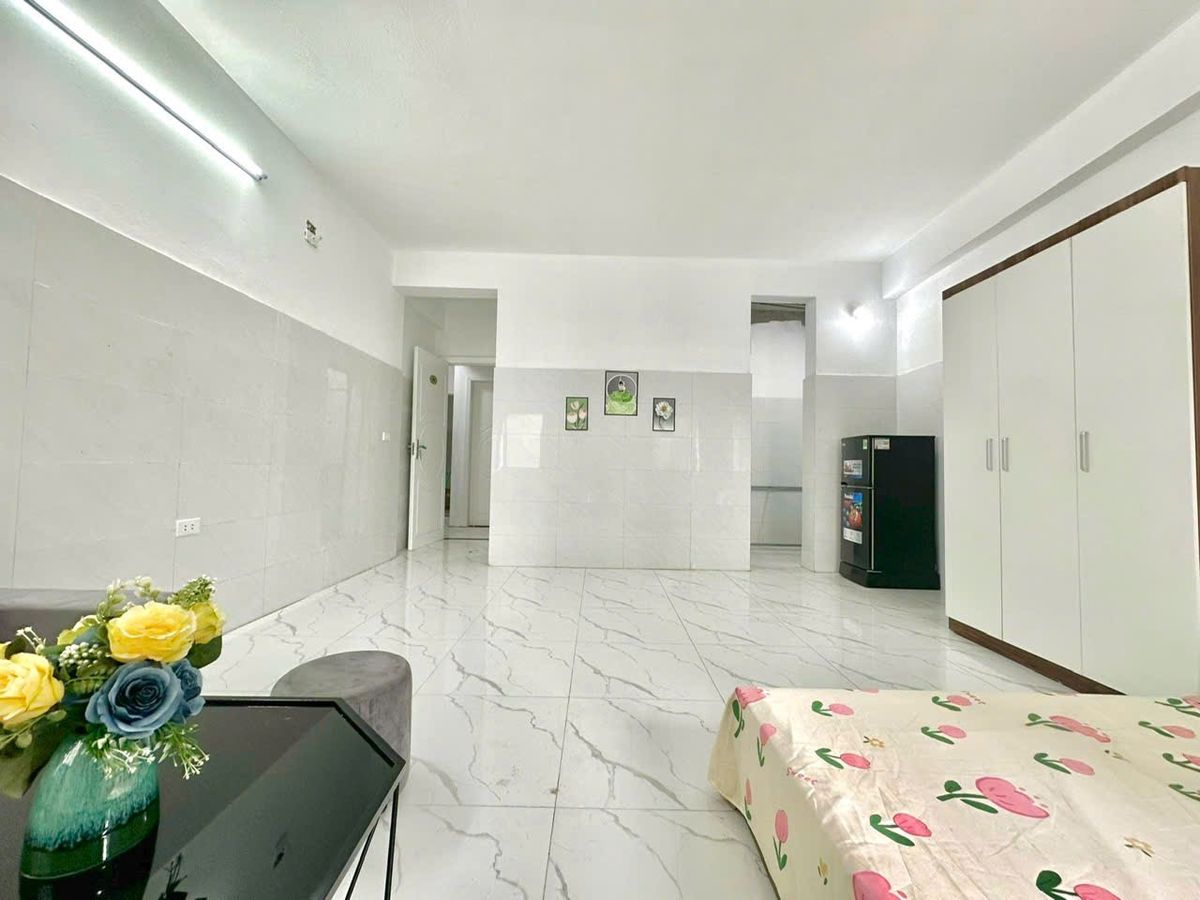 Studio khép kín có thang máy ngõ 18 Kiều Mai (tòa B)
