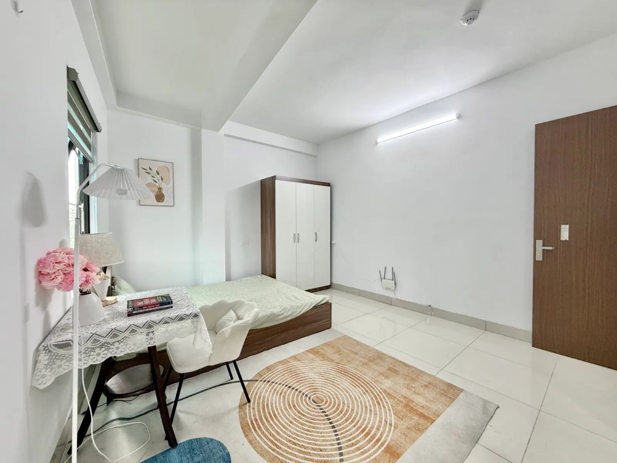 Studio ban công thoáng Trần Cung