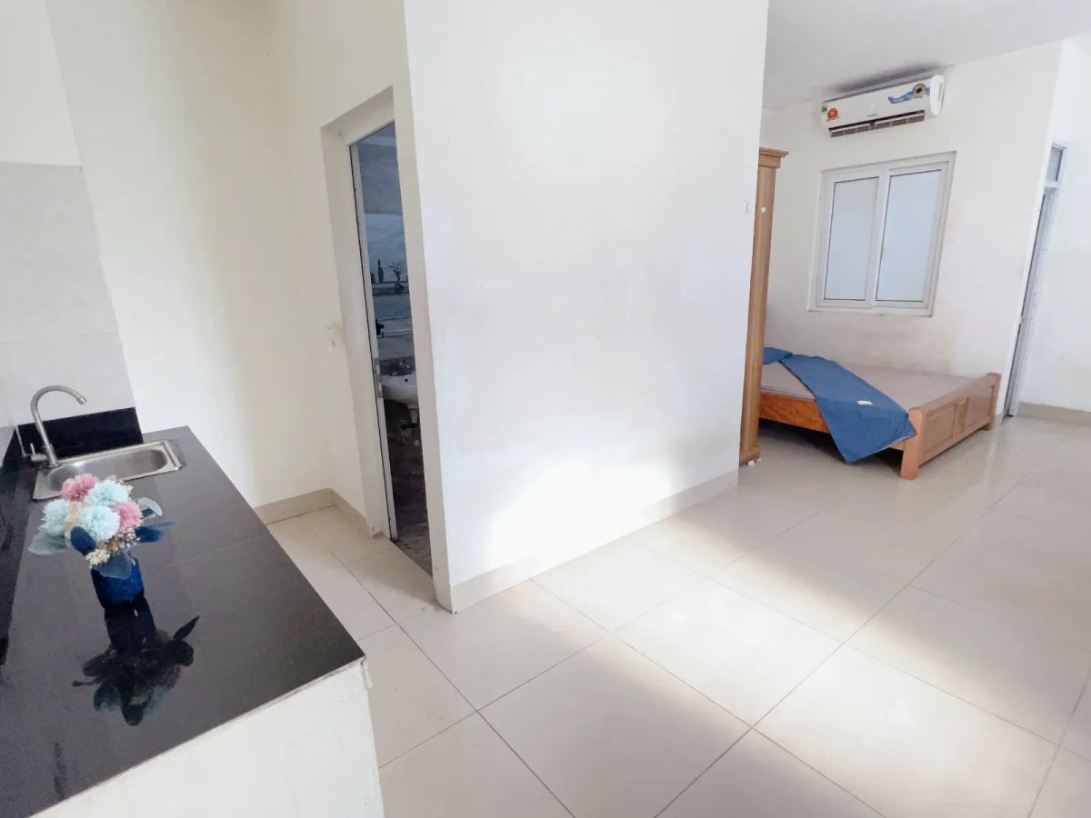 PHÒNG STUDIO MAI DỊCH