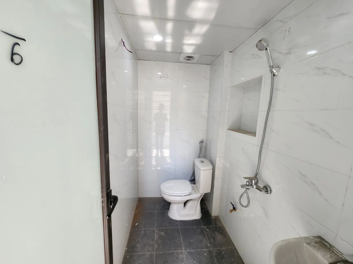 1 ngủ 1 khách tại ngõ 460 Khương Đình, đối diện Five Star