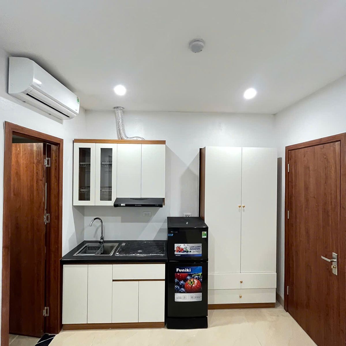 Studio tại ngõ 148 Dương Văn Bé
