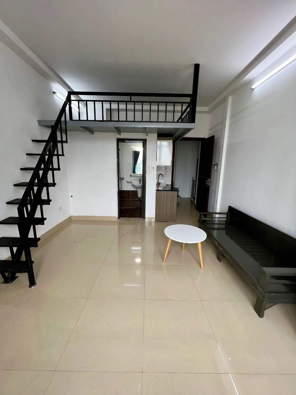 1 ngủ + gác xép ngõ 92 Nguyễn Khánh Toàn