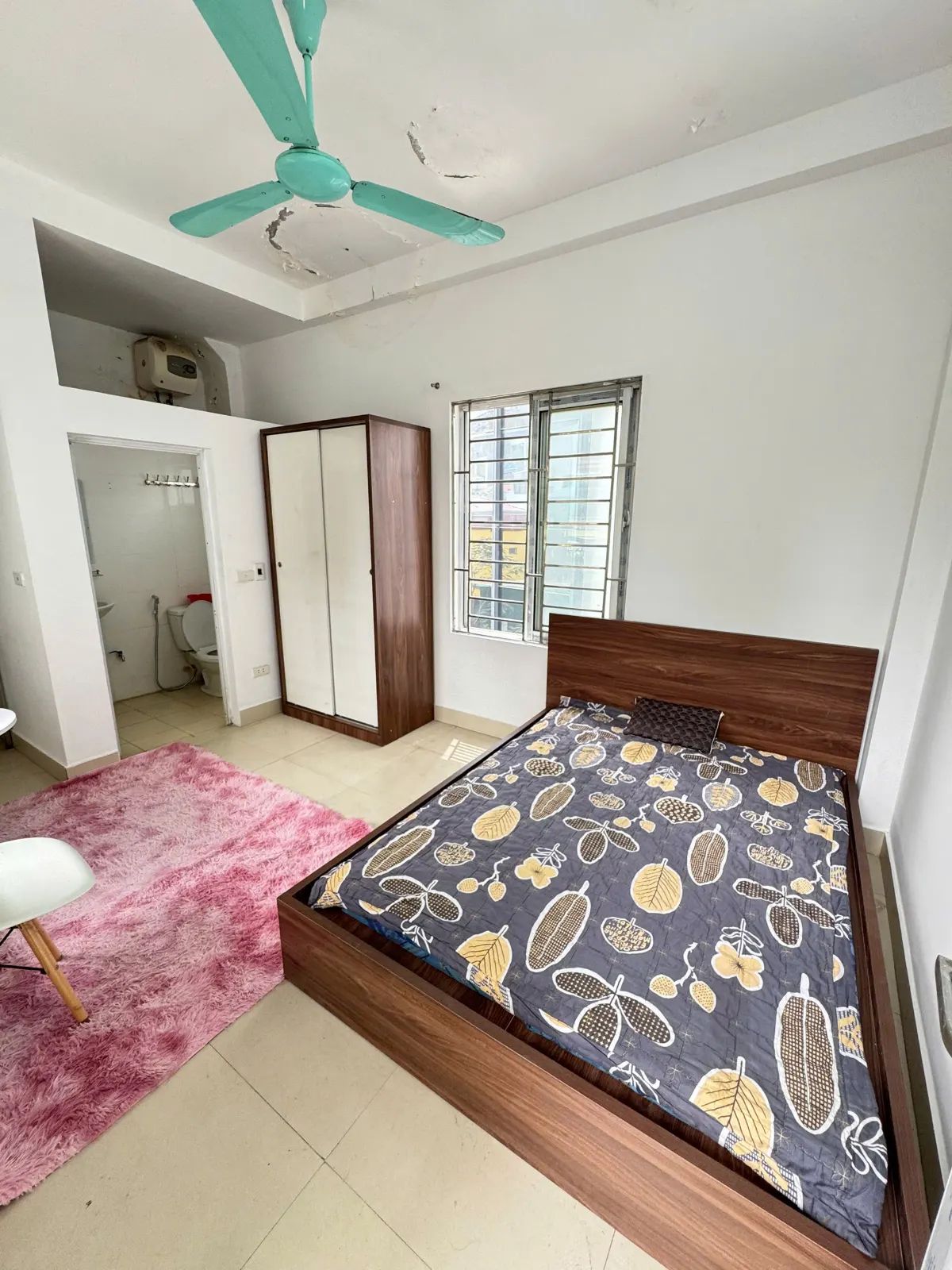 Phòng studio 40m2 ngõ 1160 Đường Láng