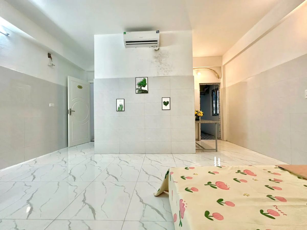 Studio khép kín tại ngách 6 ngõ 18 Kiều Mai ( Tòa B )